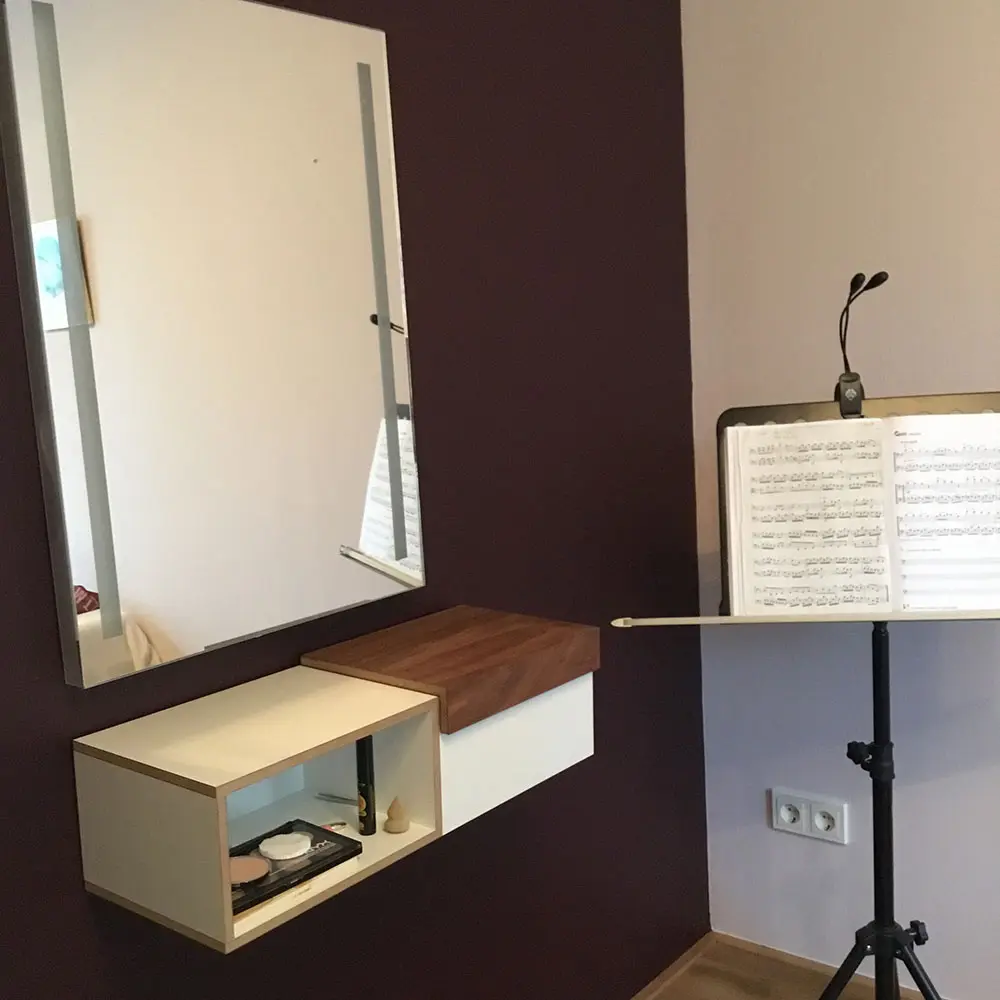 Hängebord mit Notenständer