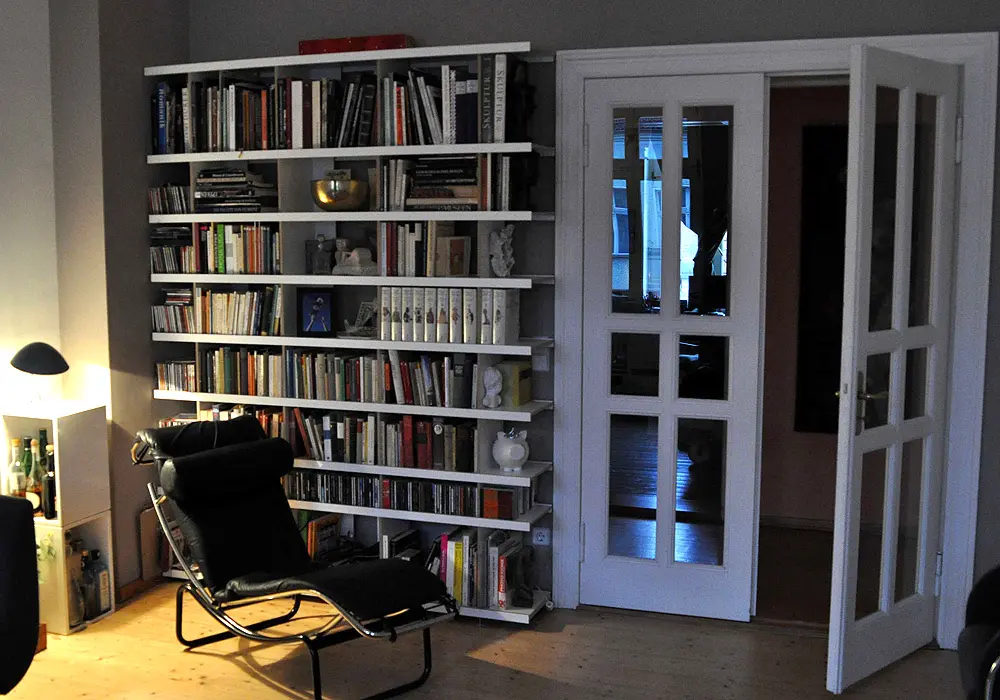 Bücherregal_weiss_2301_RF