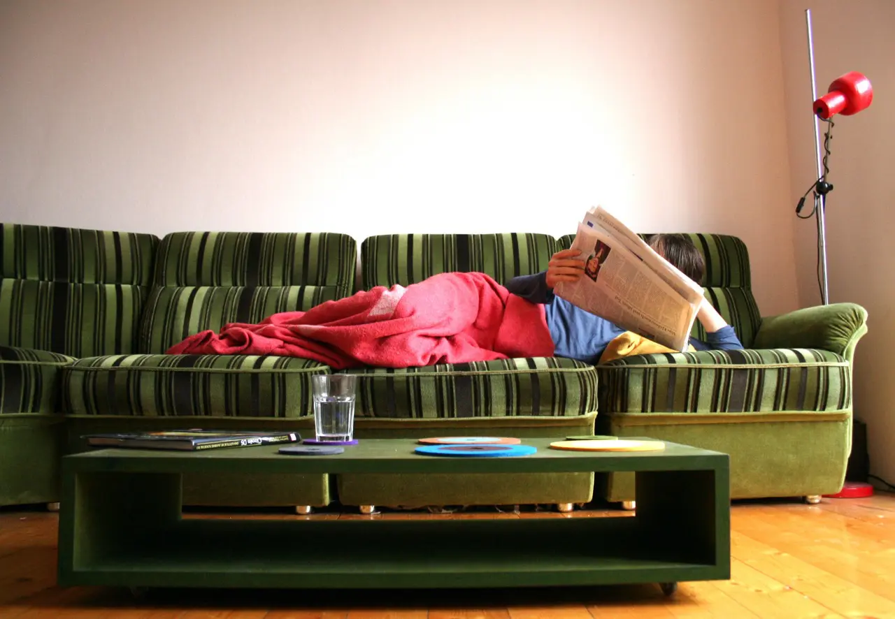 Couchtisch grün_RF Groß